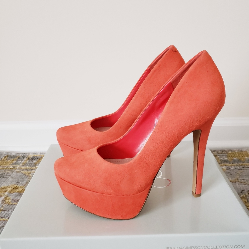 Jessica Simpson Suede Platform Pumps | Coral | Size 7.5 | NWT